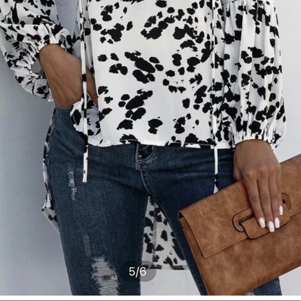 🔆 Host Pick - Black White High-Low Blouse - Picture 4 of 15